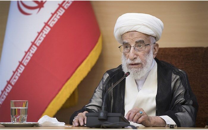 منافع شخصی و جناحی نتوانست آیت‌الله یزدی را از مسیر انقلاب دور کند