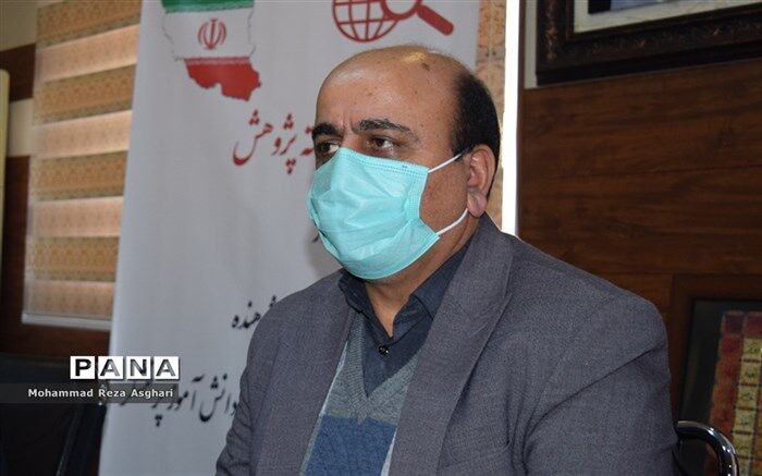 صادق: باید با  ایجاد طرح های مختلف در مدارس،  خلاقیت دانش آموزان را افزایش دهیم