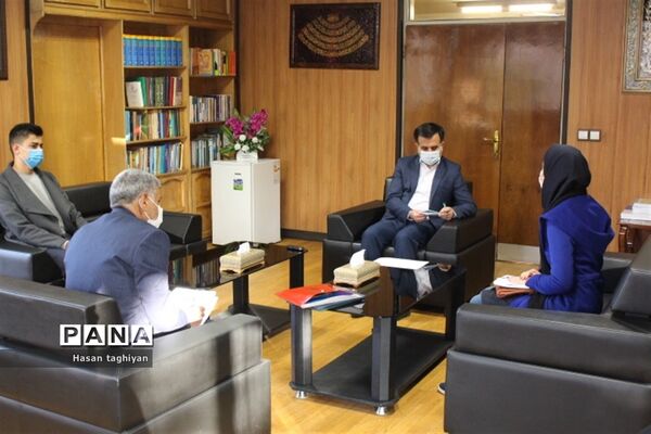 افتتاحیه دهمین دوره مجلس دانش‌آموزی استان اصفهان