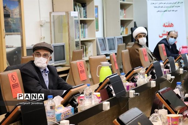 تجلیل از دانش‌آموزان پژوهش‌گر و فعال پژوهش‌سرای خواجه نصیر‌الدین طوسی پیشوا