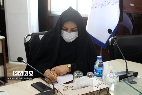 نشست مشترک مدیران  زن ( ارشد، میانی و  پایه)  آموزش و پرورش  سراسر کشور