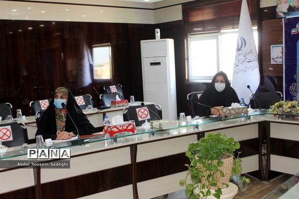 نشست مشترک مدیران  زن ( ارشد، میانی و  پایه)  آموزش و پرورش  سراسر کشور