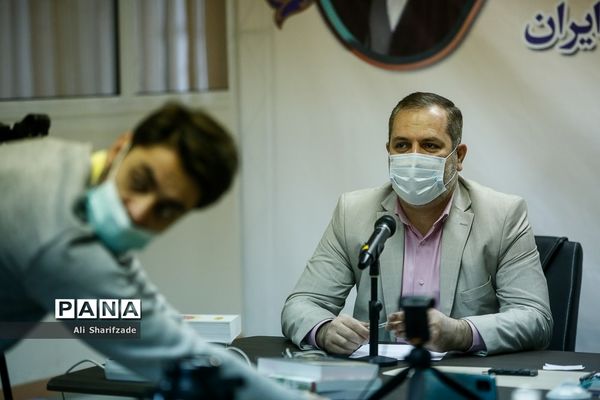 نشست هم اندیشی مدیران ستادی و استانی مجلس دانش آموزی