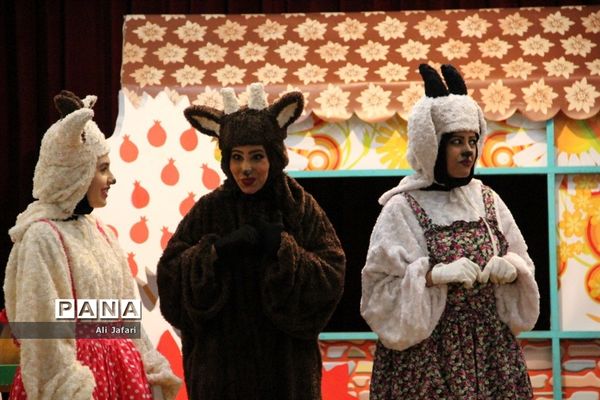 برگزاری جنگ جوانه‌های یلدایی در شبکه شاد برای دانش‌آموزان ناحیه یک ری