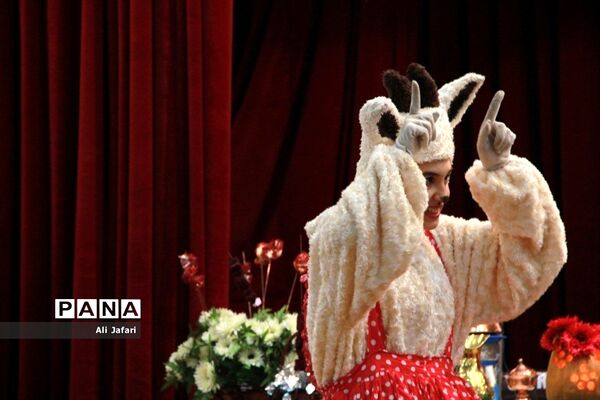 برگزاری جنگ جوانه‌های یلدایی در شبکه شاد برای دانش‌آموزان ناحیه یک ری