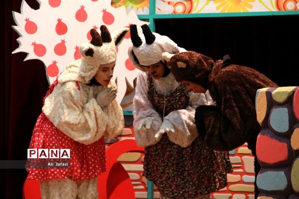 برگزاری جنگ جوانه‌های یلدایی در شبکه شاد برای دانش‌آموزان ناحیه یک ری