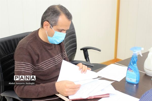 جلسه شاخص‌های کیفی پیشنهادی انتخاب معلمان نمونه آموزش و پرورش استان بوشهر