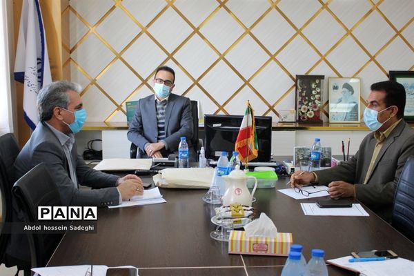 جلسه شاخص‌های کیفی پیشنهادی انتخاب معلمان نمونه آموزش و پرورش استان بوشهر