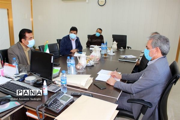 جلسه شاخص‌های کیفی پیشنهادی انتخاب معلمان نمونه آموزش و پرورش استان بوشهر