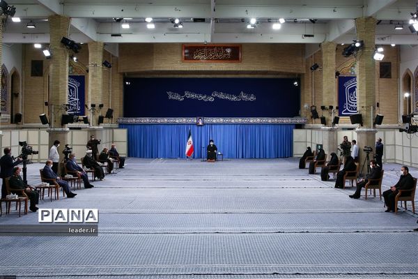 دیدار دست‌اندرکاران مراسم سالگرد شهید سلیمانی با رهبر معظم انقلاب