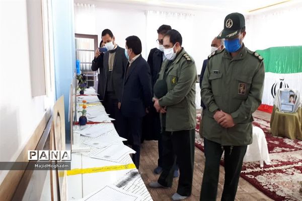 افتتاح دبیرخانه نکوداشت اولین سالگرد شهادت سردار سلیمانی مستقر در دبیرستان فرزانگان