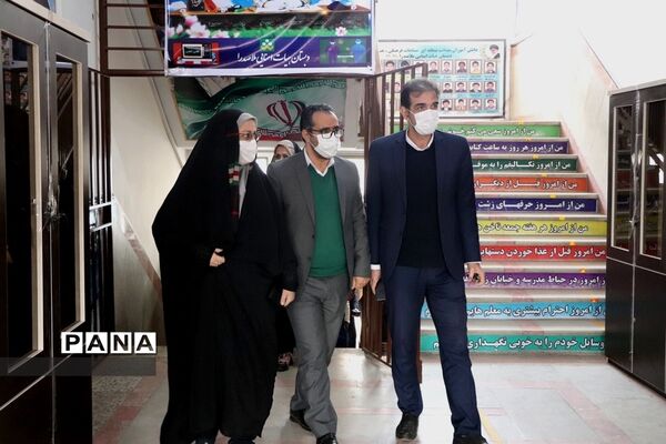 اهدای 300 میلیون تجهیزات آموزشی به مدارس شهرستان قدس