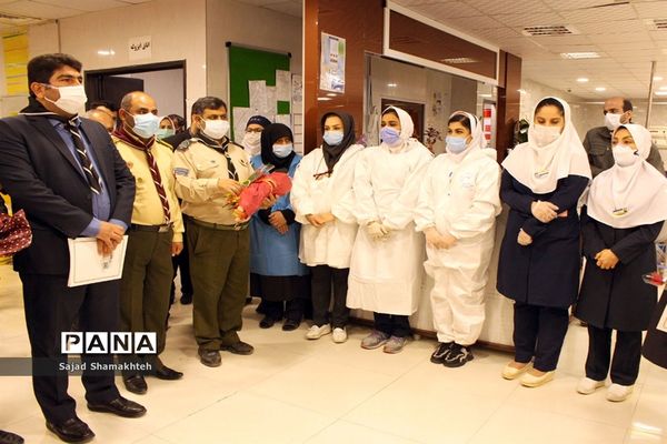 تقدیرمربیان و مدرسان پیشتاز از پرستاران بیمارستان گلستان اهواز