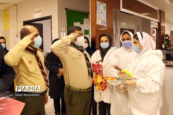 تقدیرمربیان و مدرسان پیشتاز از پرستاران بیمارستان گلستان اهواز