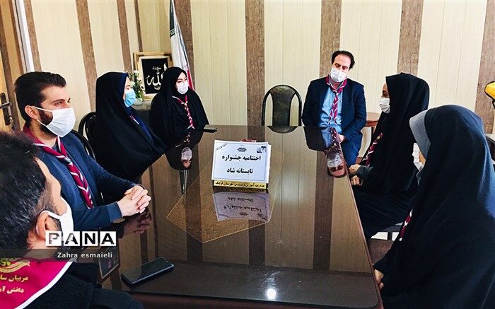 تجلیل از آثار شایسته مربیان پیشتاز قرچک در جشنواره تابستانه شاد