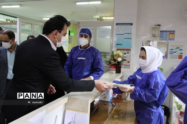 تجلیل از مدافعان سلامت در روز پرستار