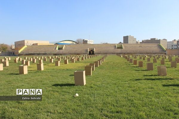 آیین توزیع 2000بسته غذایی و معیشتی جهت خانواده‌های آسیب‌دیده شهرستان‌های غرب استان تهران