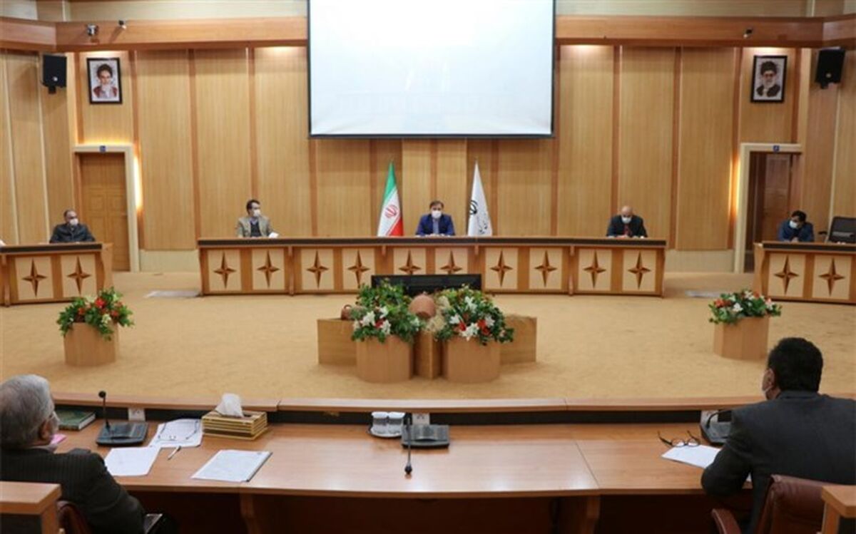 استاندار گیلان براستفاده از ظرفیت حمل‌ونقل چندوجهی تأکید کرد