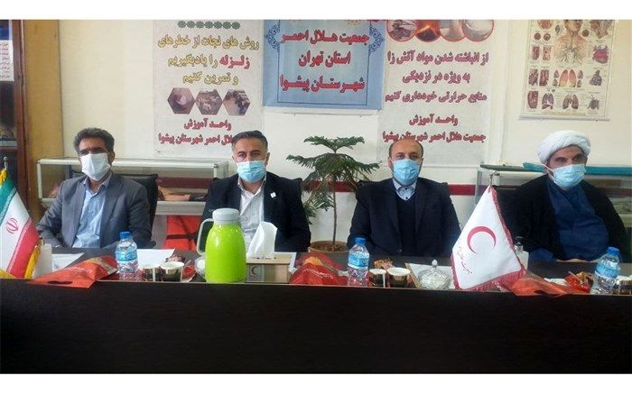 یک زن رئیس جمعیت هلال‌احمر شهرستان پیشوا شد