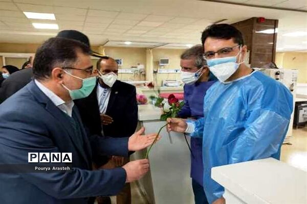 دیدار با کادر درمان بیمارستان شهدا شهرستان قاینات