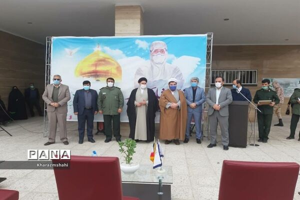 تقدیر فرماندار بهارستان از پرستاران بیمارستان امام حسین (ع)