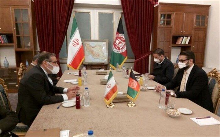 شمخانی: ایران مصمم است آمریکا را وادار به خروج از منطقه کند