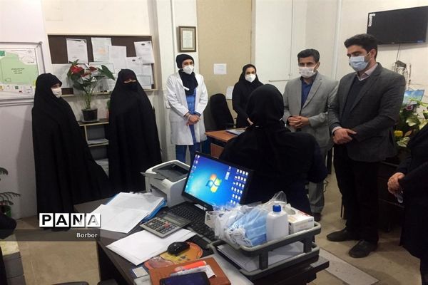 تجلیل آموزش و پرورش از پرستاران بیمارستان مفتح به مناسبت روز پرستار