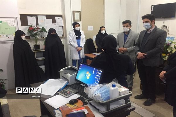 تجلیل آموزش و پرورش از پرستاران بیمارستان مفتح به مناسبت روز پرستار