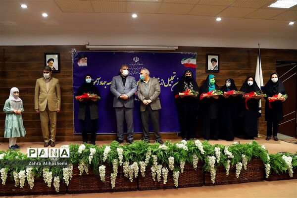 آیین تجلیل از 20هزار آموزگار مقطع ابتدایی