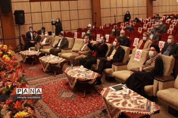 برگزاری جشنواره ترنم مهر در اداره‌ کل آموزش و پرورش شهرستان‌های استان تهران