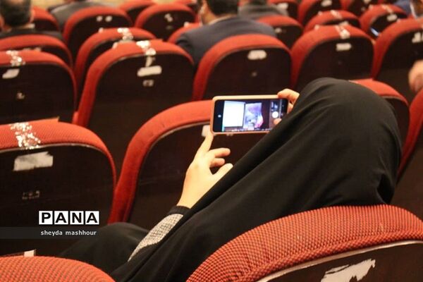 برگزاری جشنواره ترنم مهر در اداره‌ کل آموزش و پرورش شهرستان‌های استان تهران