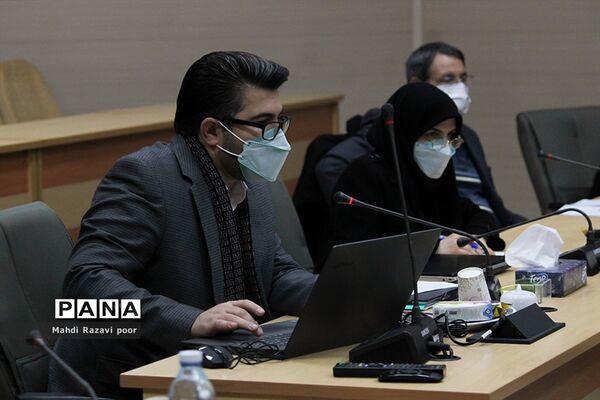 جلسه بررسی راه‌های انسداد مبادی بی سوادی با شرکاء آموزش و پرورش