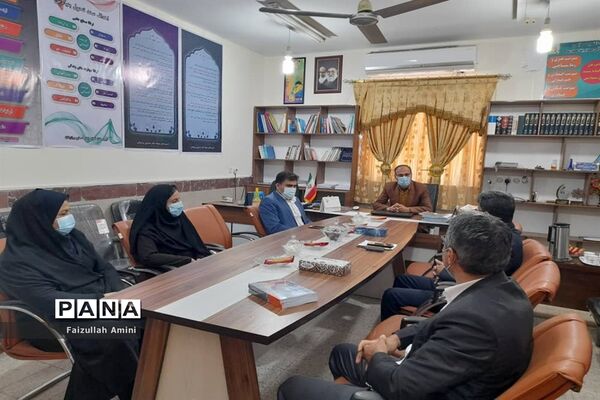 بازدید رئیس اداره تربیت بدنی و فعالیت‌های ورزشی از مدارس شهرستان دشتستان