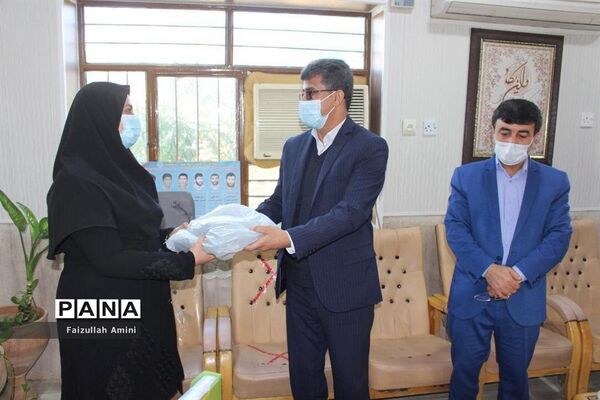 بازدید رئیس اداره تربیت بدنی و فعالیت‌های ورزشی از مدارس شهرستان دشتستان