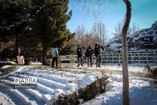 صبحگاه زمستانی در ارومیه