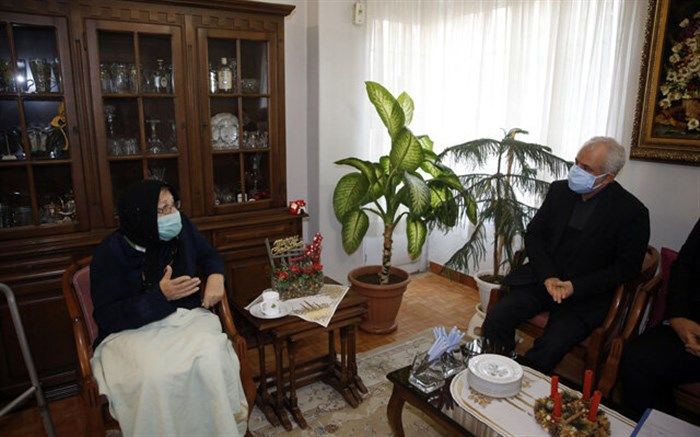 دیدار رییس بنیاد شهید و امور ایثارگران با خانواده شهدای ارامنه