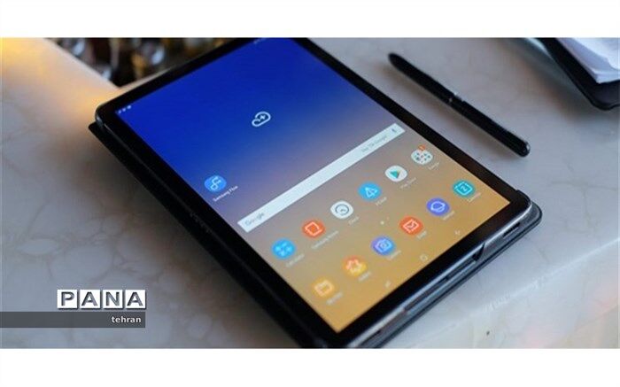 اهدای 140 تبلت و گوشی تلفن همراه توسط خیرین، همکاران فرهنگی و مدارس منطقه 17