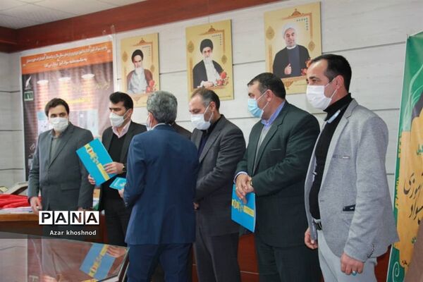 برگزاری آیین معرفی آثار فرهنگیان نویسنده در ملارد