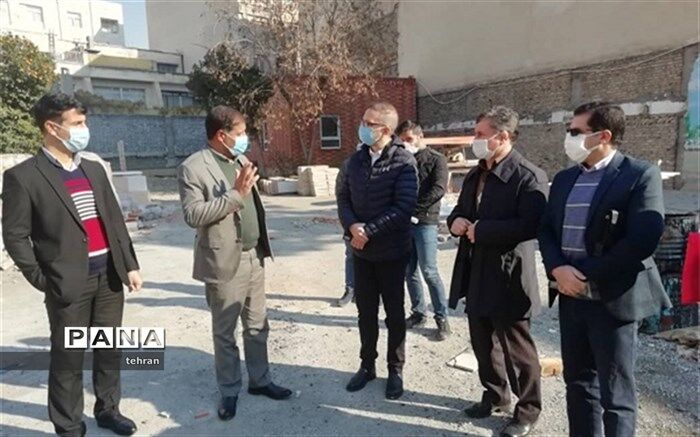 بازدید گراوند از روند ساخت خیرساز مدرسه علامه مجلسی
