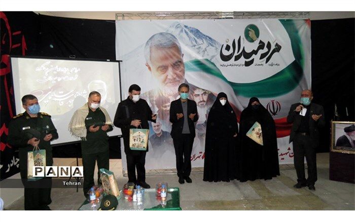 زمان: در مکتب حاج قاسم سلیمانی ، باید درس زندگی و ماندگاری انقلاب را به شایستگی آموخت