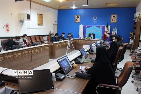 آیین تحلیف اعضای هیات رئیسه مجلس دانش‌آموزی مازندران