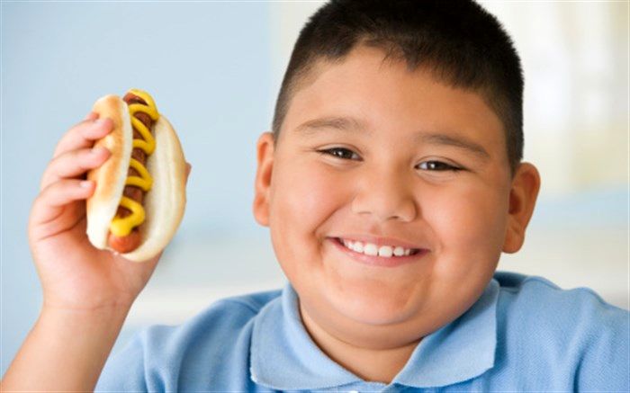 برای حفظ ارتباط دانش‌‌آموز با مدرسه باید به تدریج مدارس را باز کنیم