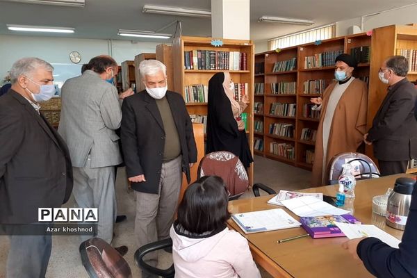 بازدید نماینده مجلس شورای اسلامی و امام جمعه از مرکز یادگیری محلی باهنر ملارد