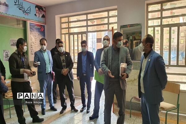 بازدید از حوزه‌های آزمون استخدامی ناحیه یک بهارستان