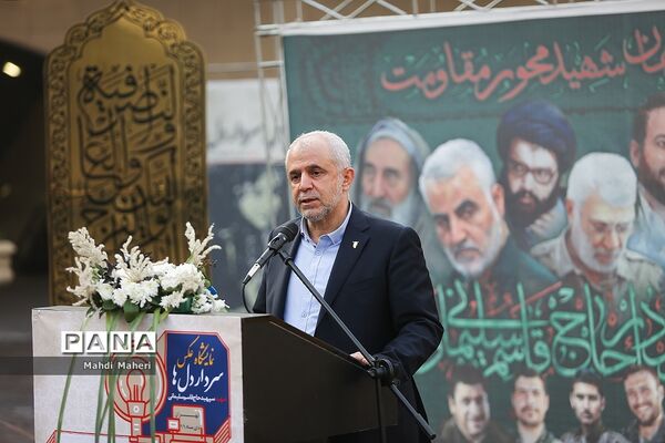 افتتاح نمایشگاه عکس و نقاشی سردار دلها