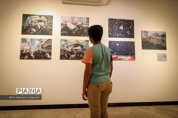 نمایشگاه عکس مکتب سلیمانی