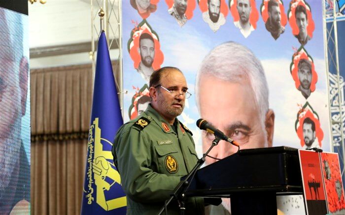 دانش نامه سردار سلیمانی رفرنسی برای تفسیر شخصیت ایشان است