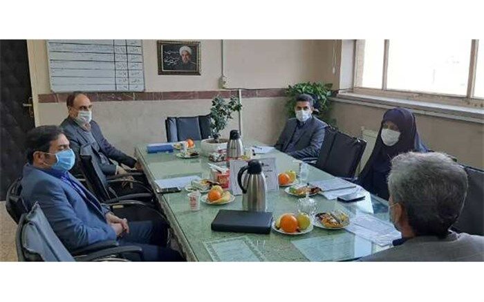 نشست هم‌اندیشی معاونین پرورشی و تربیت‌بدنی مناطق قطب سه آموزش و پرورش شهرستانهای تهران
