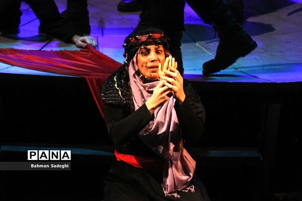مستند نمایش «سرباز»