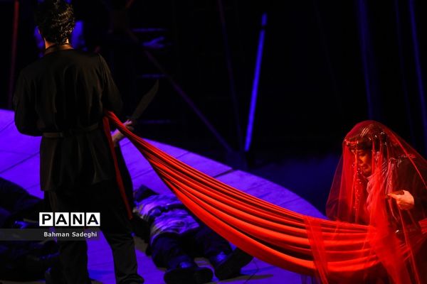 مستند نمایش «سرباز»